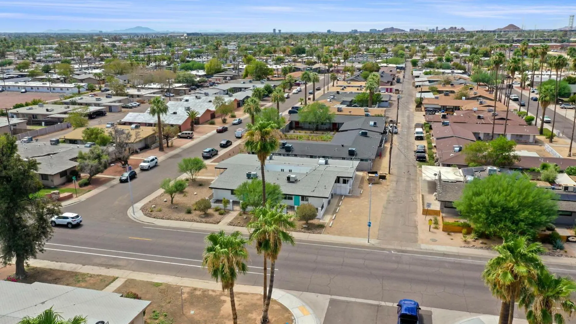 Brand New Home W Parking Blocks From Oldtown- 2B Scottsdale 0*,